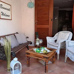 Bilocale Con Veranda A Pochi Metri Dalla Castelsardo